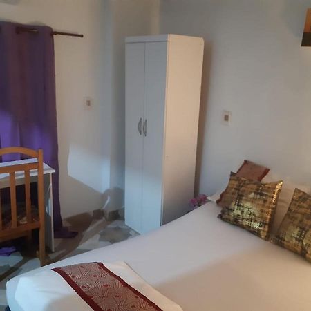 Monoambiente Semi Independiente En Asu-Py أسونسيون المظهر الخارجي الصورة